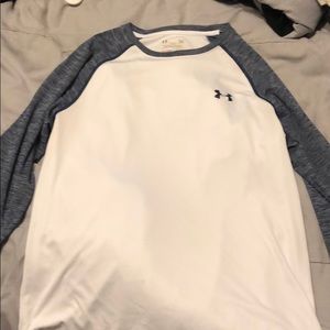 Men’s 3/4 sleeve shirt. Great condition.